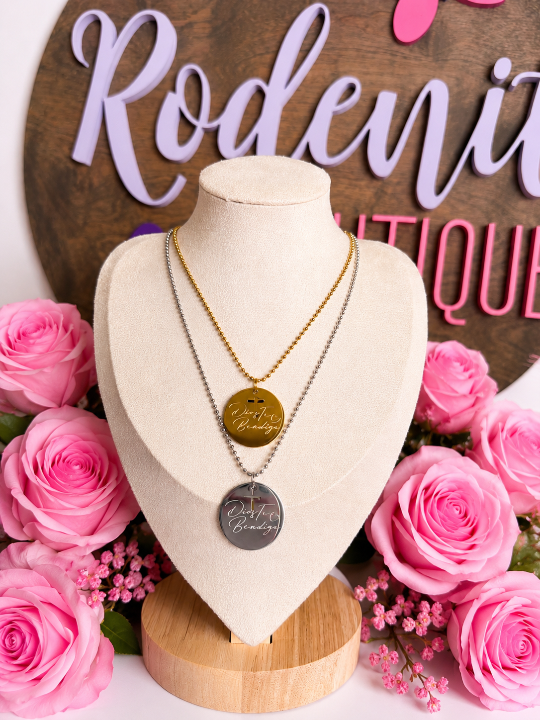 Dios Te Bendiga Necklace