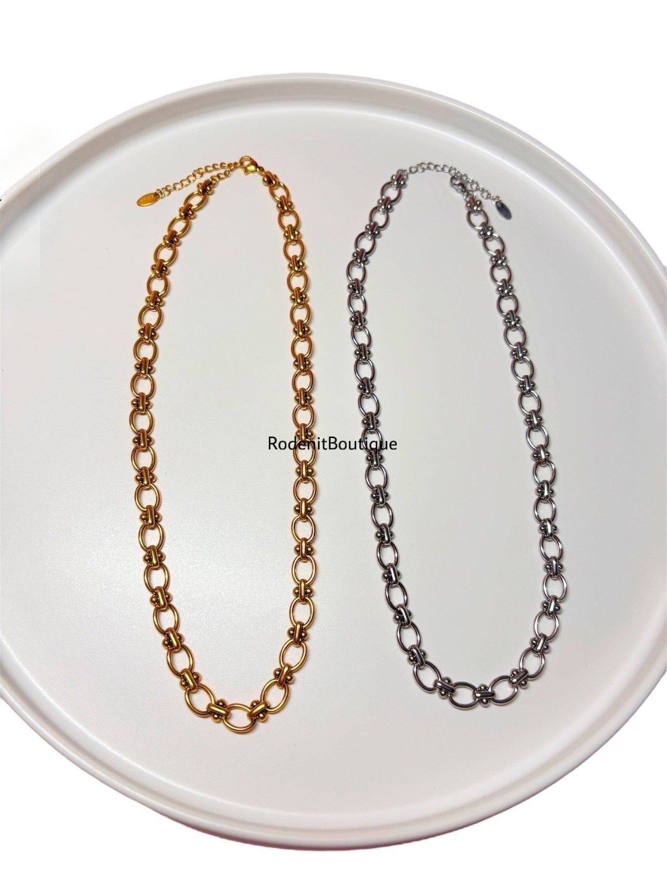 Airi Collar