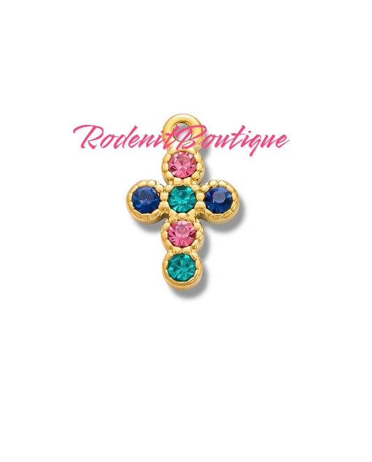 Cruz zirconia charm