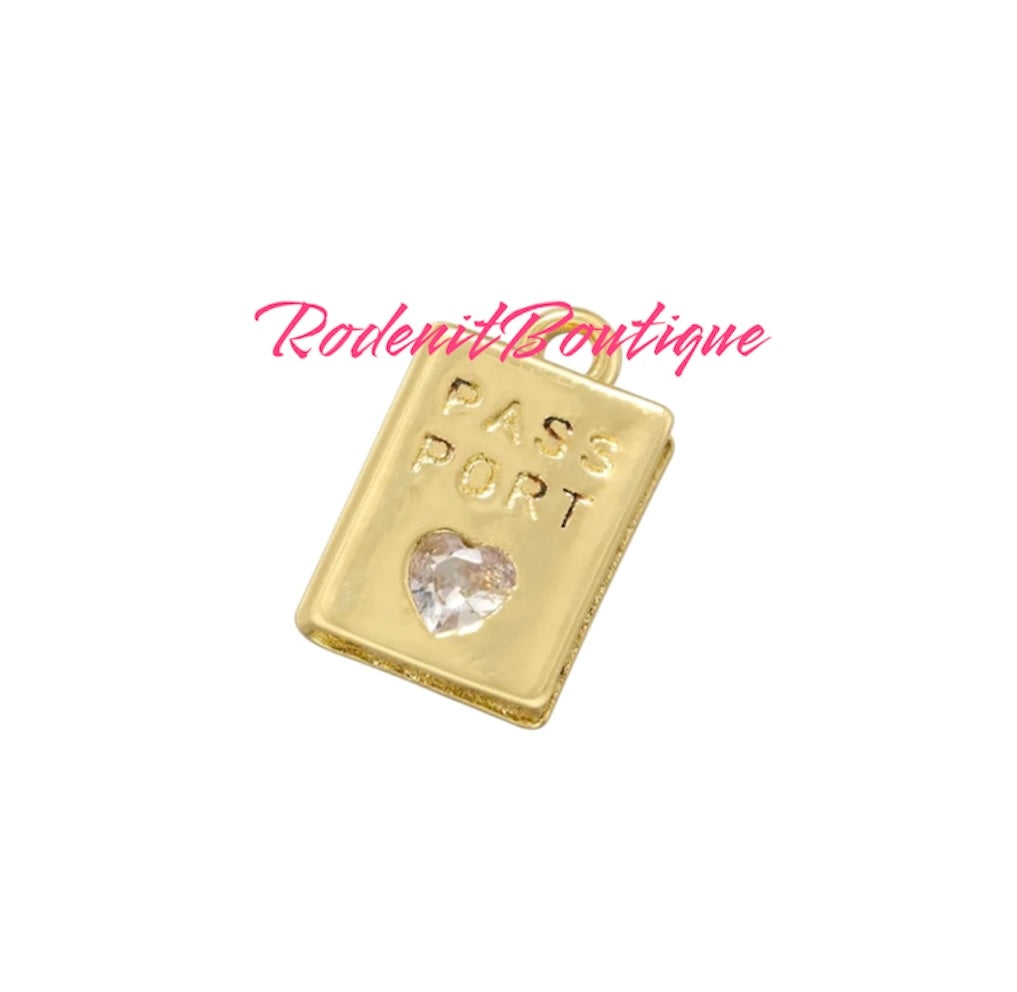 Pasaporte Charm